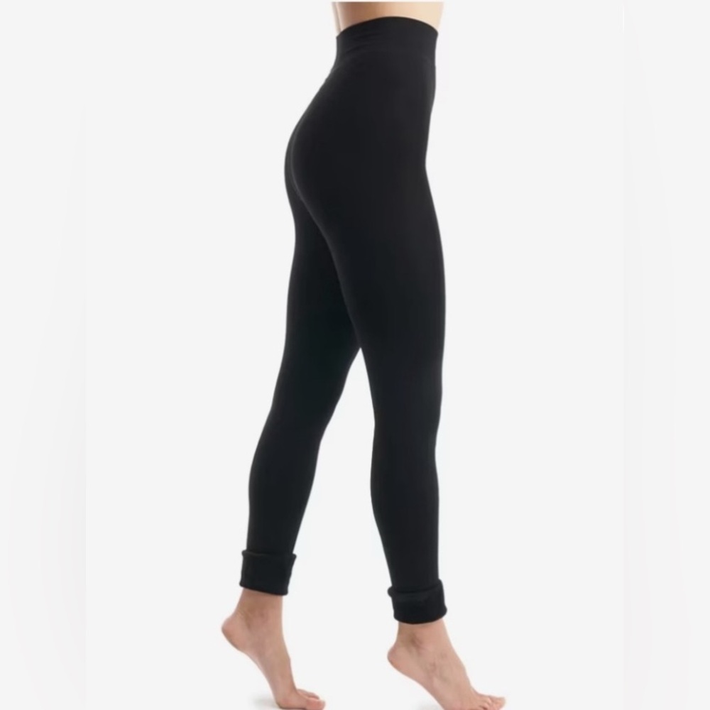 Lemon Fur Cuff Black Leggings